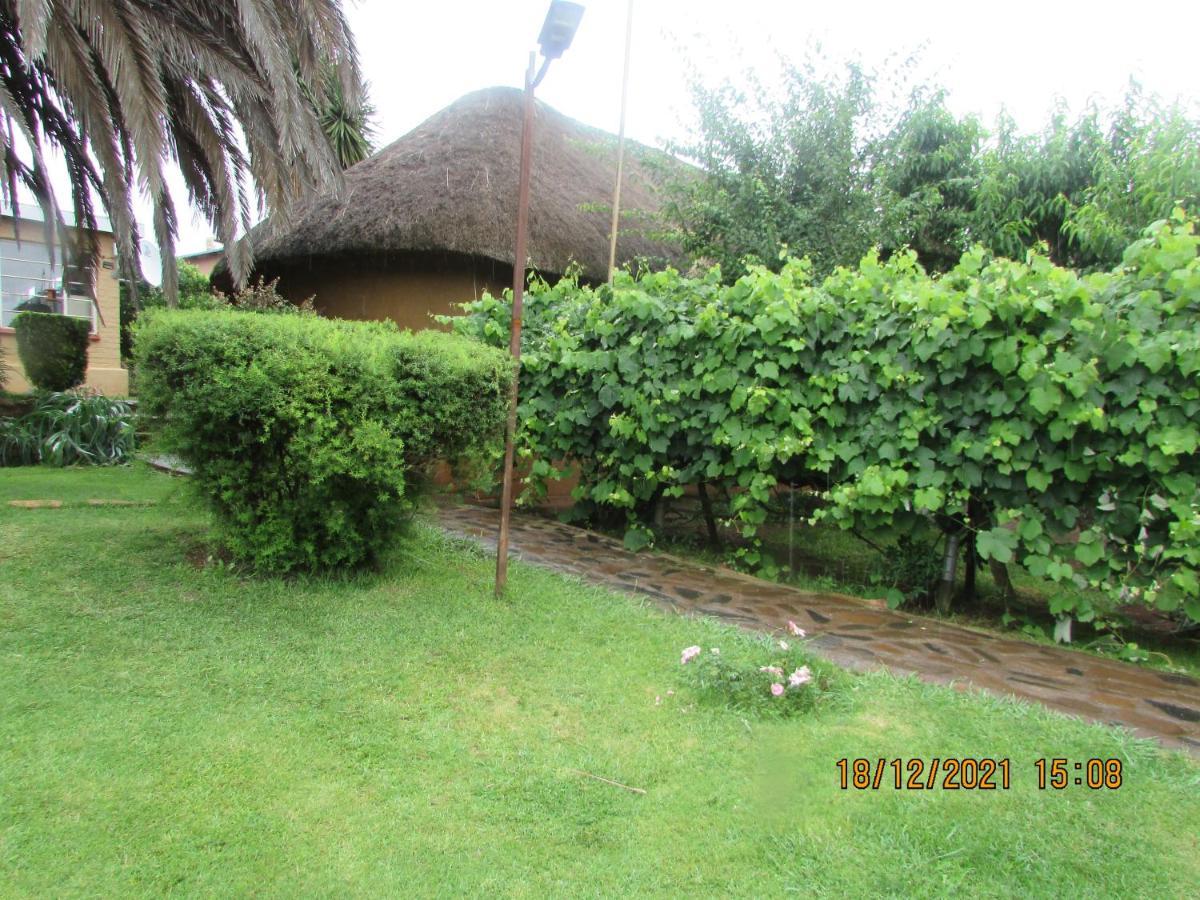 Aloes Lodge Leribe Bagian luar foto