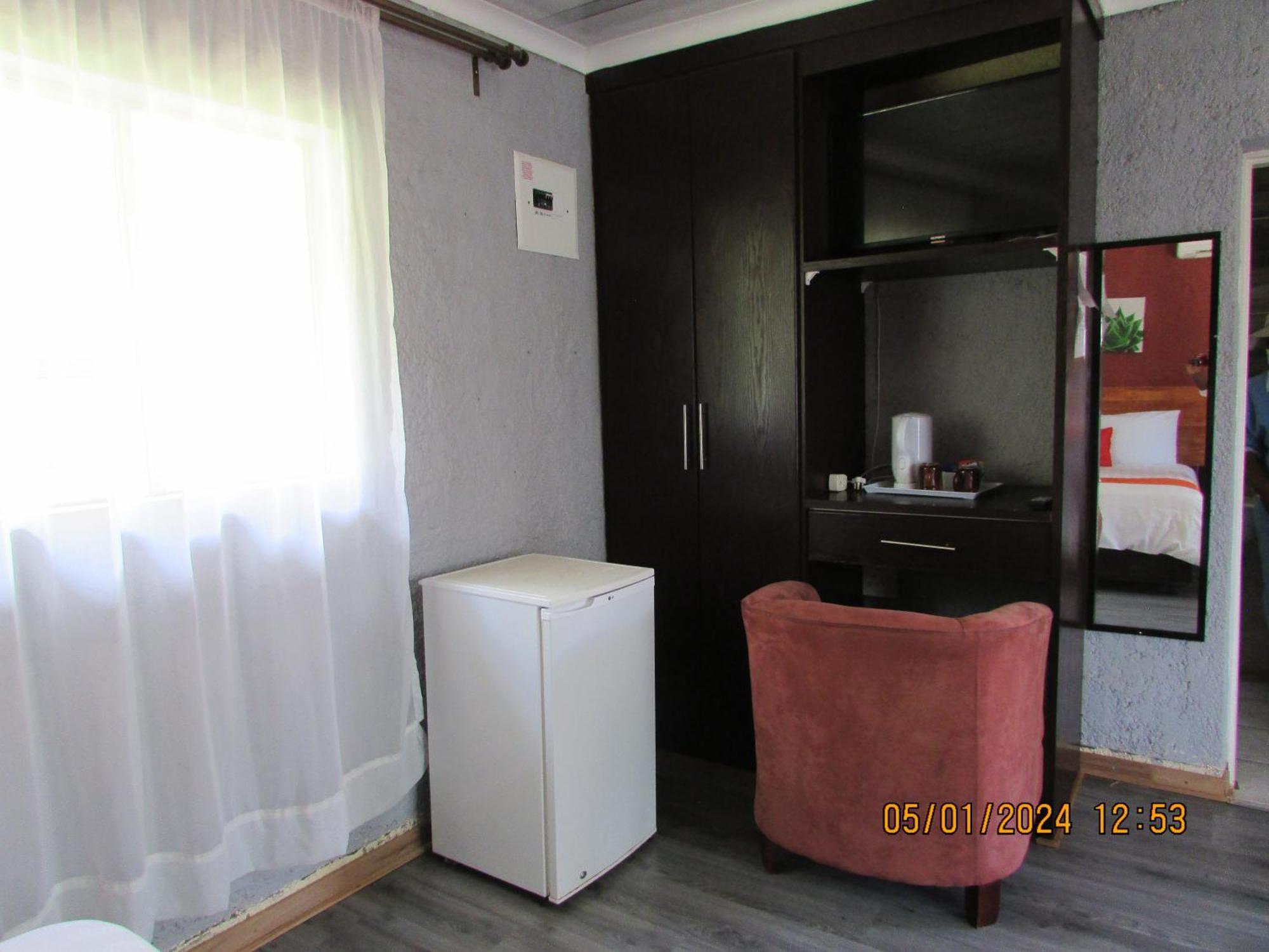 Aloes Lodge Leribe Bagian luar foto