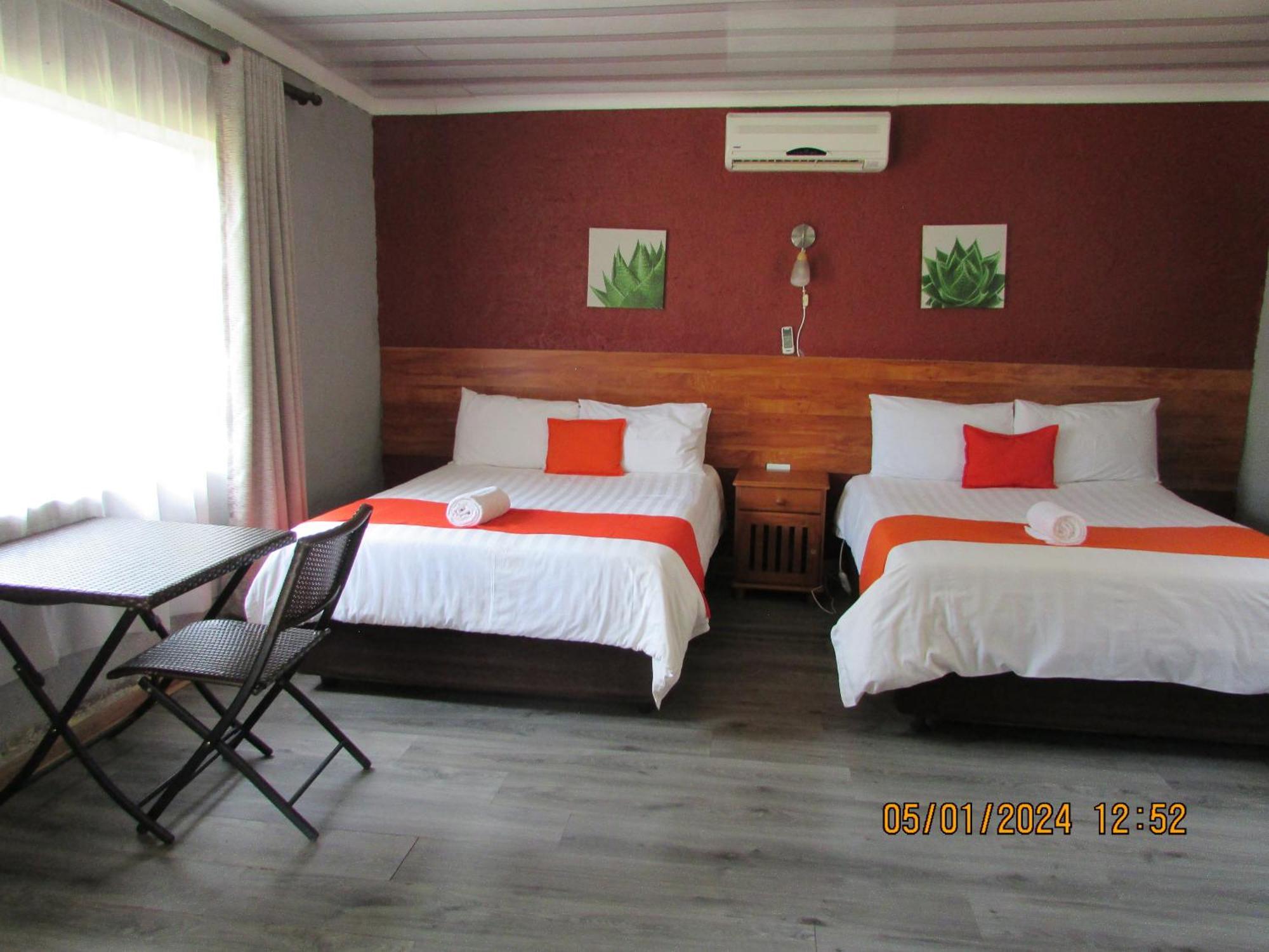 Aloes Lodge Leribe Bagian luar foto