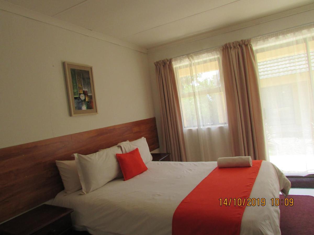 Aloes Lodge Leribe Bagian luar foto