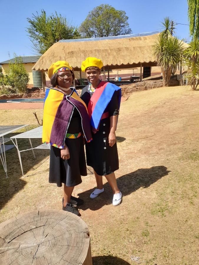 Aloes Lodge Leribe Bagian luar foto